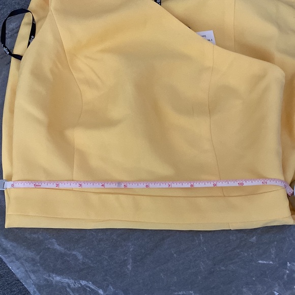 Beautiful bow dress 😍 - Picture 10 of 11